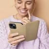 Etui z klapką na Samsung S23 FE Dual Pocket Book złote