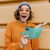 Etui z klapką na iPhone 13 Mezzo Book drzewo zielone