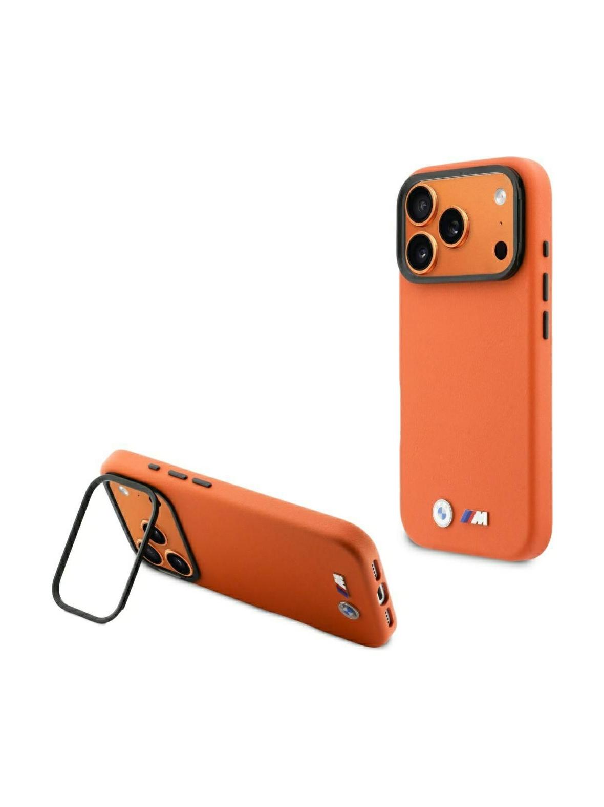 BMW futerał do IPHONE 17 Pro kompatybilny z MagSafe BMHMP17L25PFWKCKO (PU W/ Metal Logo) pomarańczowy