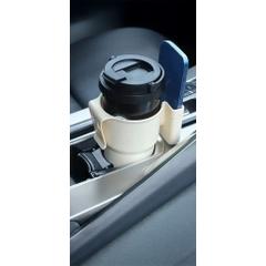 Uchwyty na napoje do samochodu