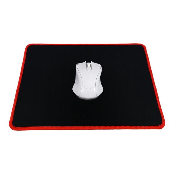 Podkładka pod mysz dla graczy 300 x 240 x 3 mm czarna z czerwonym obszyciem