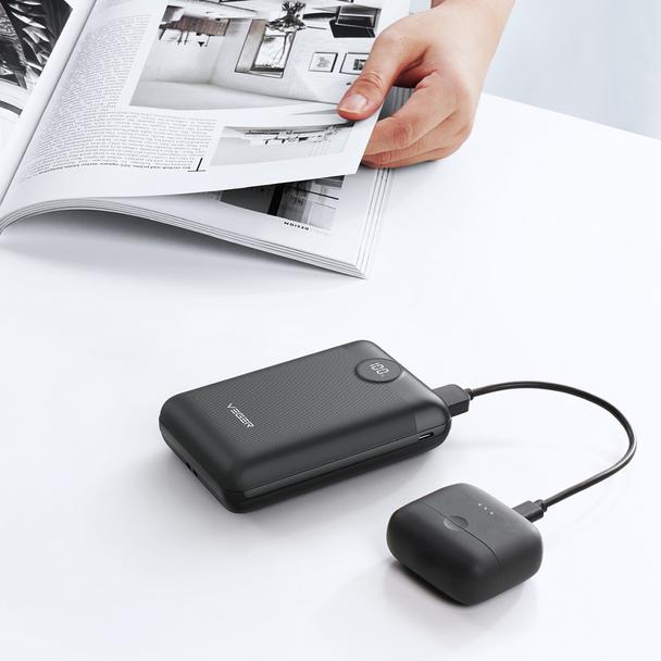 Powerbank Veger S20 (W2053) PD QC3.0 2A 22,5W 20000 mAh czarny 0INT