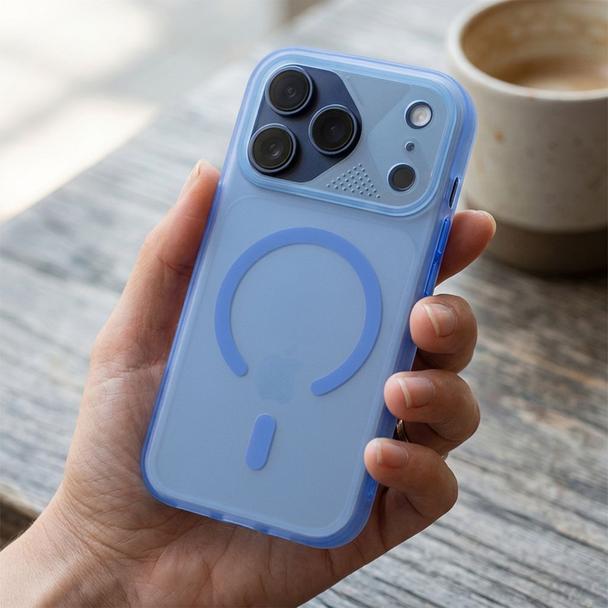 Etui na iPhone 15 Aurora zgodne z MagSafe niebieskie