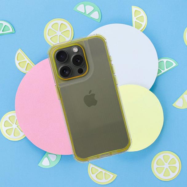 Futerał MATRIX CLEAR do IPHONE 16 Pro żółty