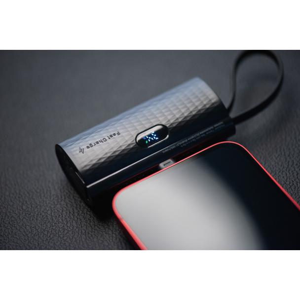 Powerbank Forcell F-Energy Power Plug F5K3 PD 20W 5000 mAh z wbudowanym złączem Lightning czarny