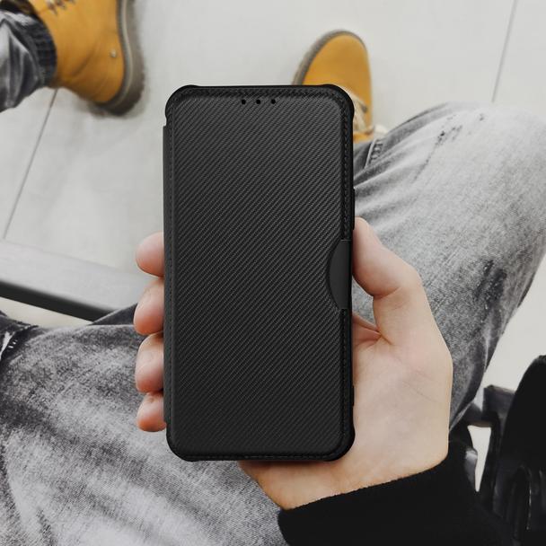 Etui z klapką na Samsung S26 FE Razor Book czarne