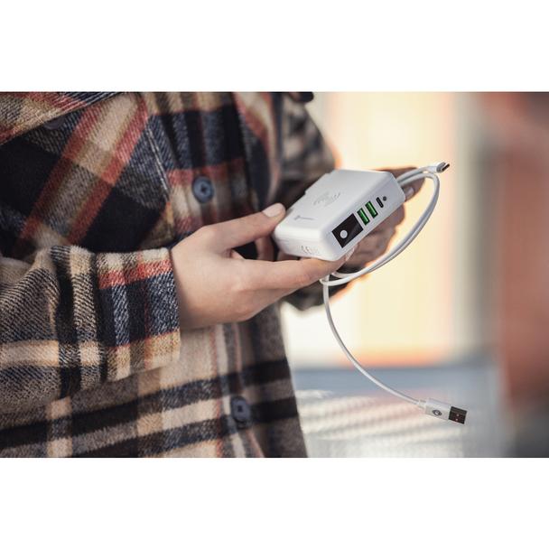 Wielofunkcyjna ładowarka Forcell F-Energy 4w1 2 x USB A + USB C 15W + power bank 8000mAh + ładowanie bezprzewodowe biała