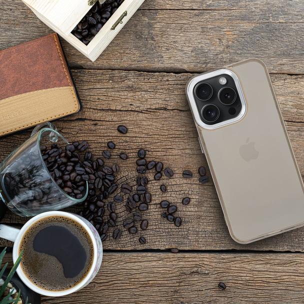 Futerał PEARL do IPHONE 17 czarny
