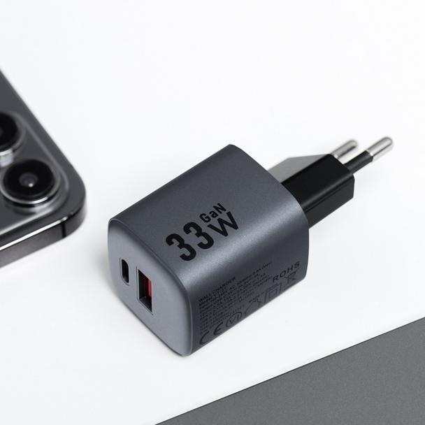Ładowarka sieciowa do telefonu Forcell F-Energy GaN USB C + USB A QC4.0 PD 3A 33W VT-31 szara