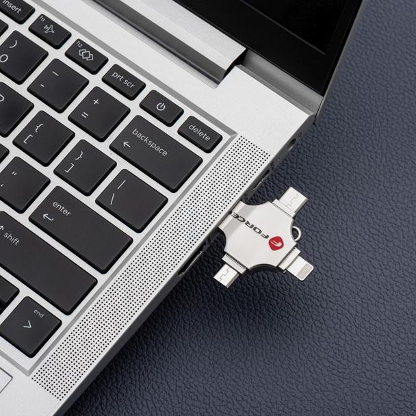 Pendrive 32GB USB 3.2 Gen 1 (USB A / USB C / Lightning / Micro USB) Forcell F-Data Metal Quad srebrny