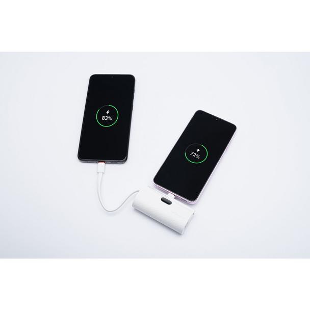 Powerbank Forcell F-Energy Power Plug F5K3 PD 20W 5000 mAh z wbudowanym złączem USB C biały