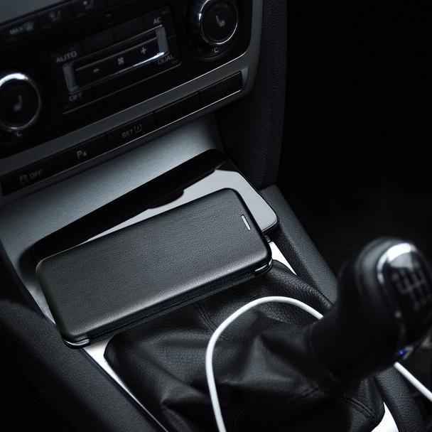 Etui z klapką na iPhone 17 Elegance Book czarne