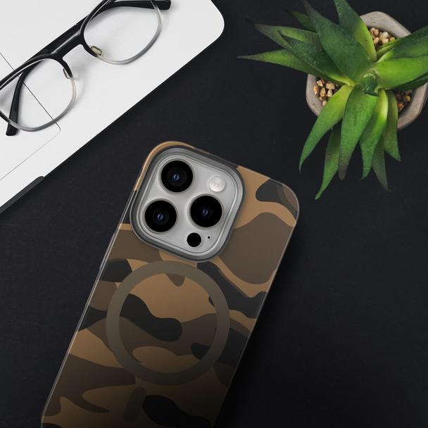 Etui na iPhone 16 PRO Forcell F-Protect Levels Dual Layer 4D technology zgodne z MagSafe Military Drop-Test desert camo