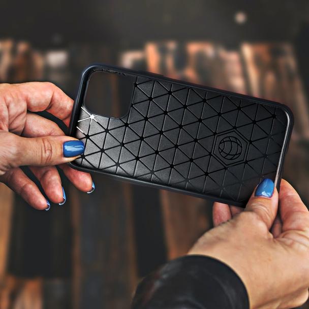 Futerał do Samsung A41 Carbon czarny