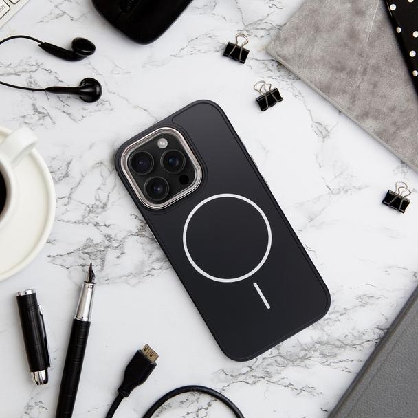 Futerał do iPhone 11 Frame Mag Cover zgodny z MagSafe czarny
