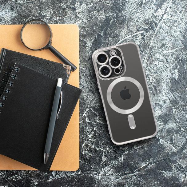 Futerał do iPhone 16 PRO MAX Electro Mag Cover zgodny z MagSafe srebrny