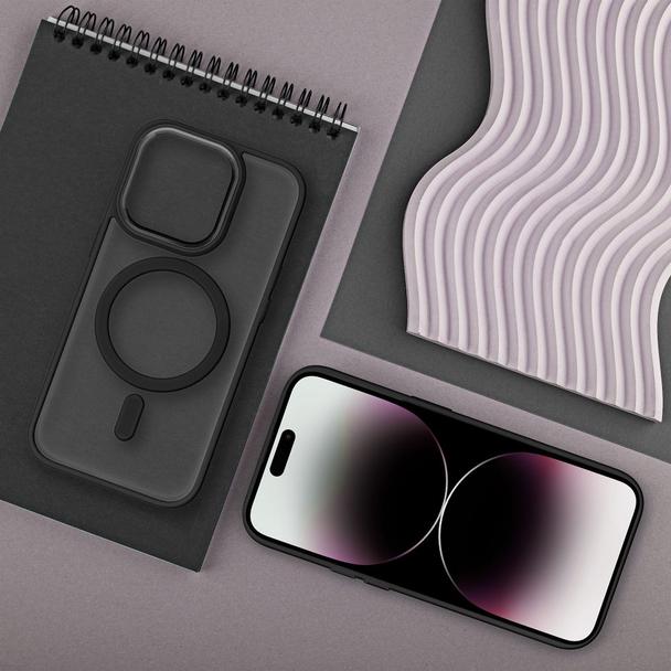 Futerał MATTE MAG COVER kompatybilny z MagSafe do IPHONE 15 Pro Max czarny