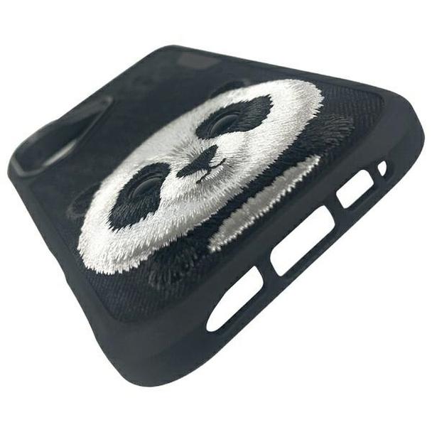 NIMMY futerał BIG EYED PET 2.0 Panda do IPHONE 16 czarny