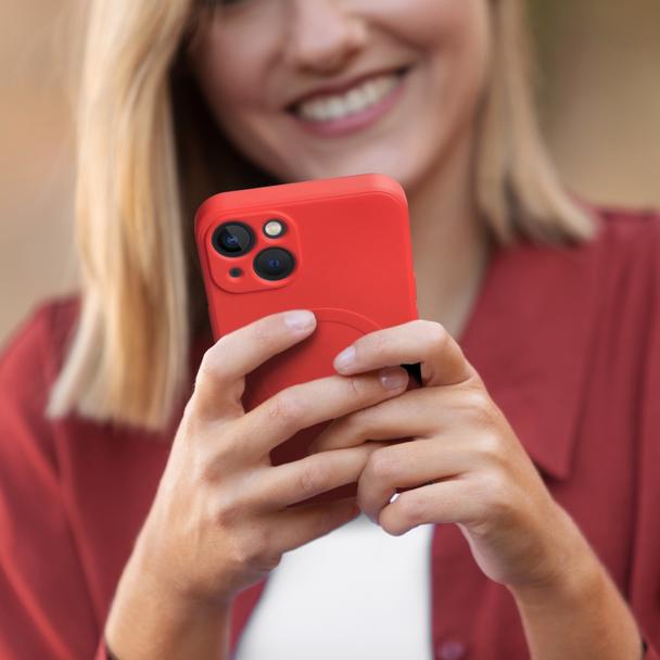 Futerał do iPhone 11 PRO Silicone Mag Cover zgodny z MagSafe czerwony