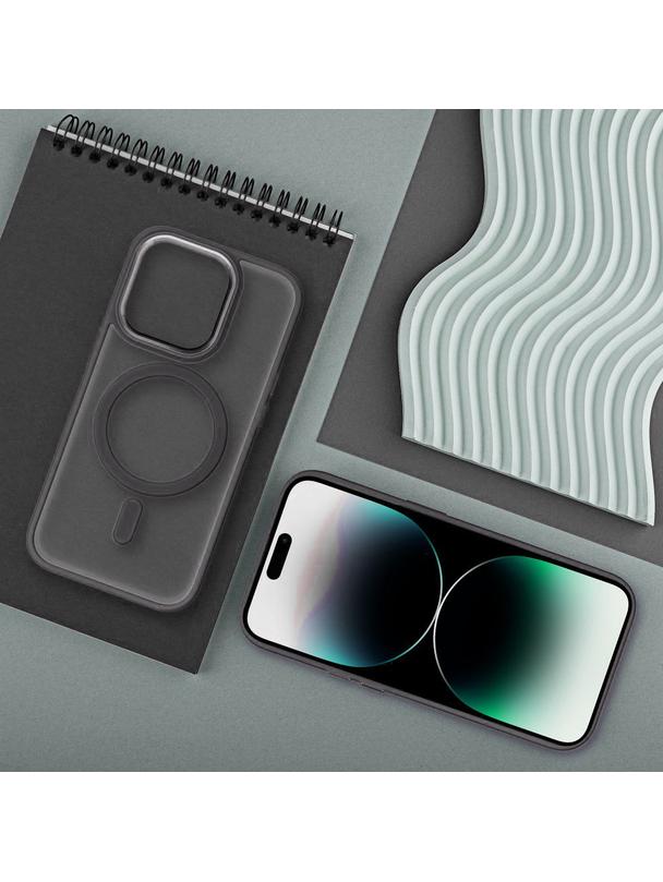 Futerał MATTE MAG COVER kompatybilny z MagSafe do IPHONE 17 Pro tytanowy