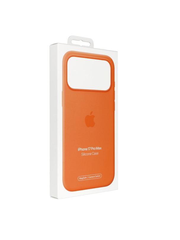 iPhone 17 Pro Max Silicone Case with MagSafe – Orange 0INT