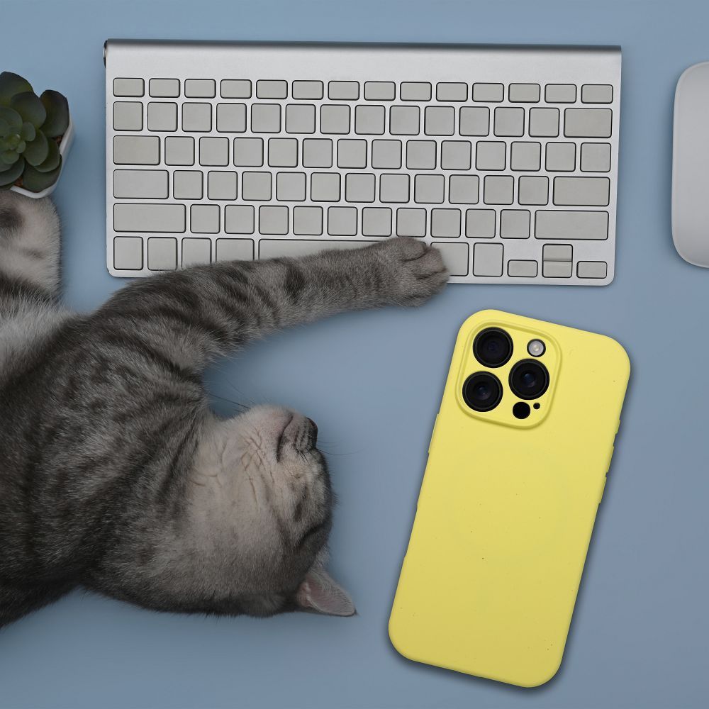 Futerał SILICONE 2mm do IPHONE 17 Pro Max kompatybilny z MagSafe żółty