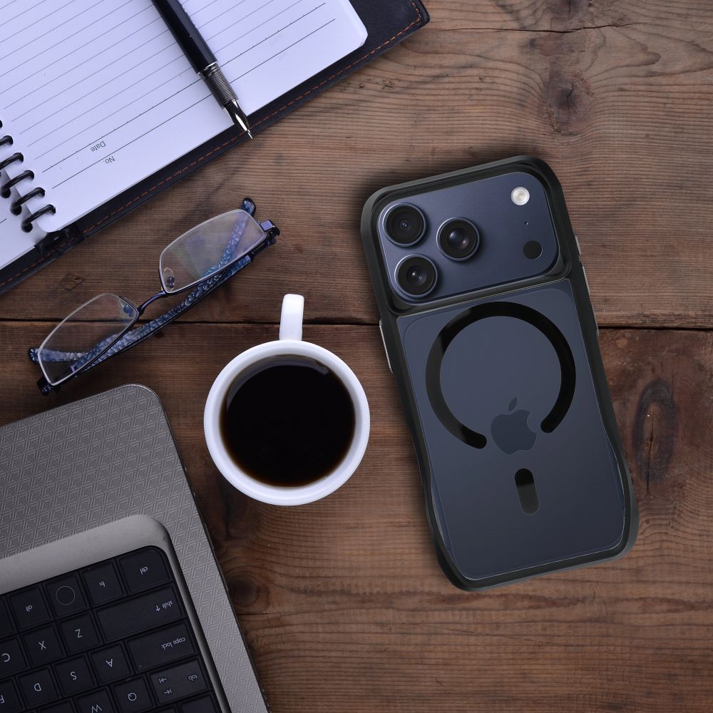 ROAR case SLIM DEFENDER compatible with MagSafe for IPHONE 18 Pro Max / 17 Pro Max black