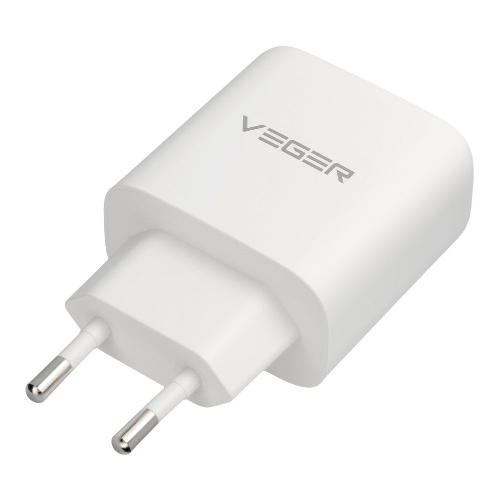 Phone charger VEGER USB A + Typ C PD QC3.0 3,25A 65W + cable USB C to USB C TR67 white