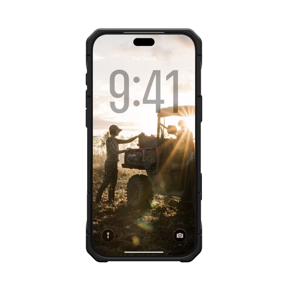 UAG Urban Armor Gear case Monach Pro compatible with MagSafe for IPHONE 18 Pro Max/17 Pro Max kevlar black