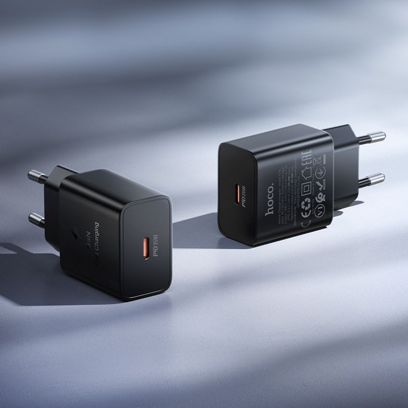 Phone charger Hoco USB C QC PD 25W N76 black