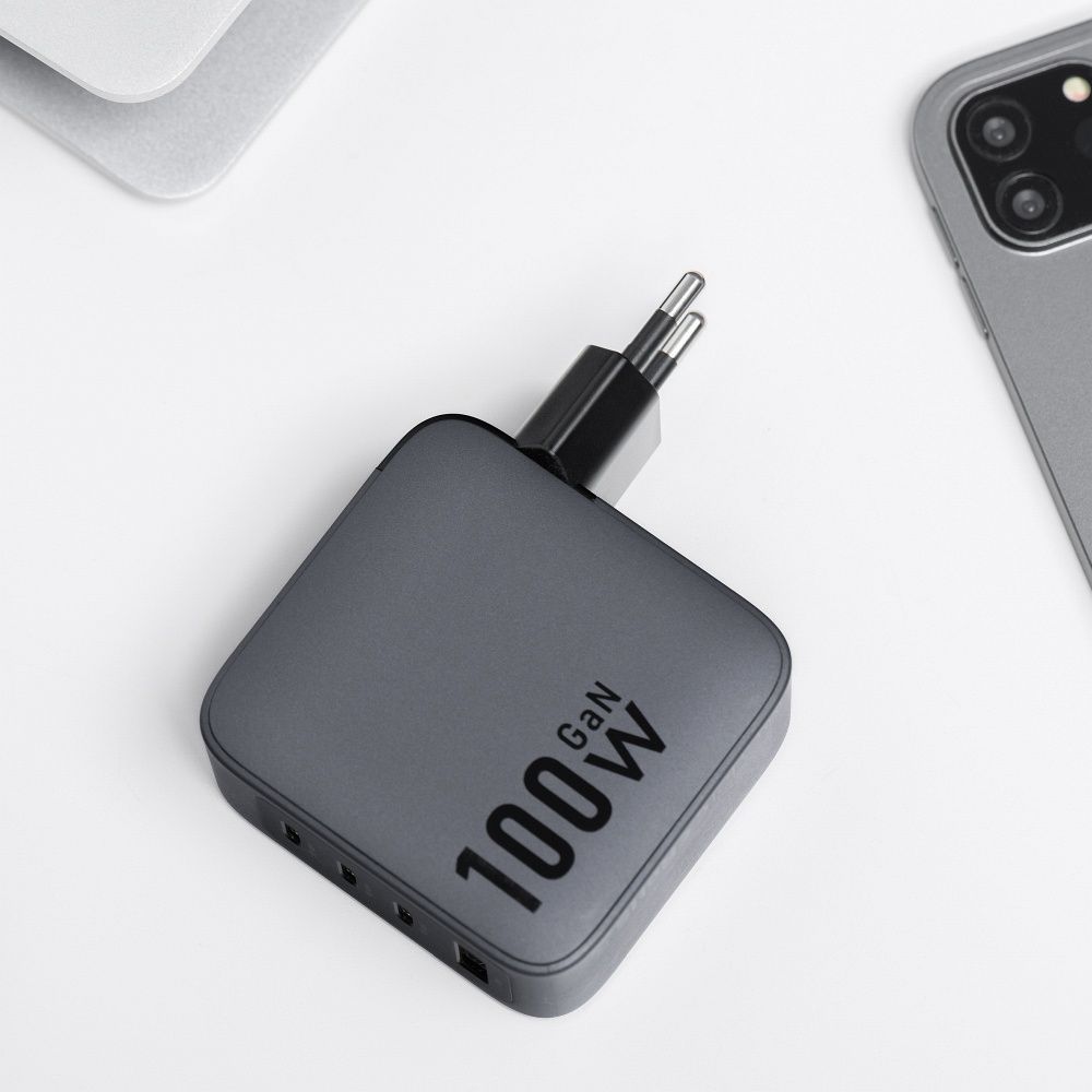FORCELL F-ENERGY GaN VT-46 utazótöltő, 3 x Type-C + USB-A, PD, QC 4.0, 5 A, 100 W, PD-kompatibilis, szürke